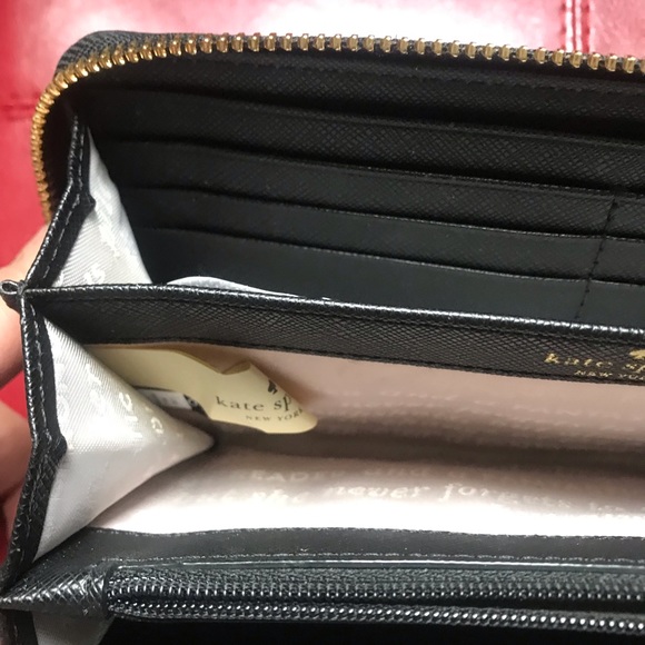 Wallet - Picture 6 of 15